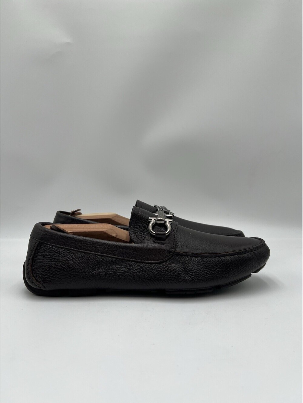 Ferragamo Parigi Gancini bit driver loafers in dark brown Leather Size 8D
